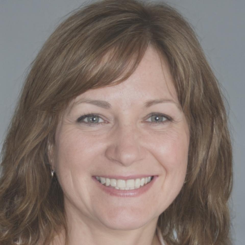 Dr. Sarah Müller, Expertin für Finanzanalyse